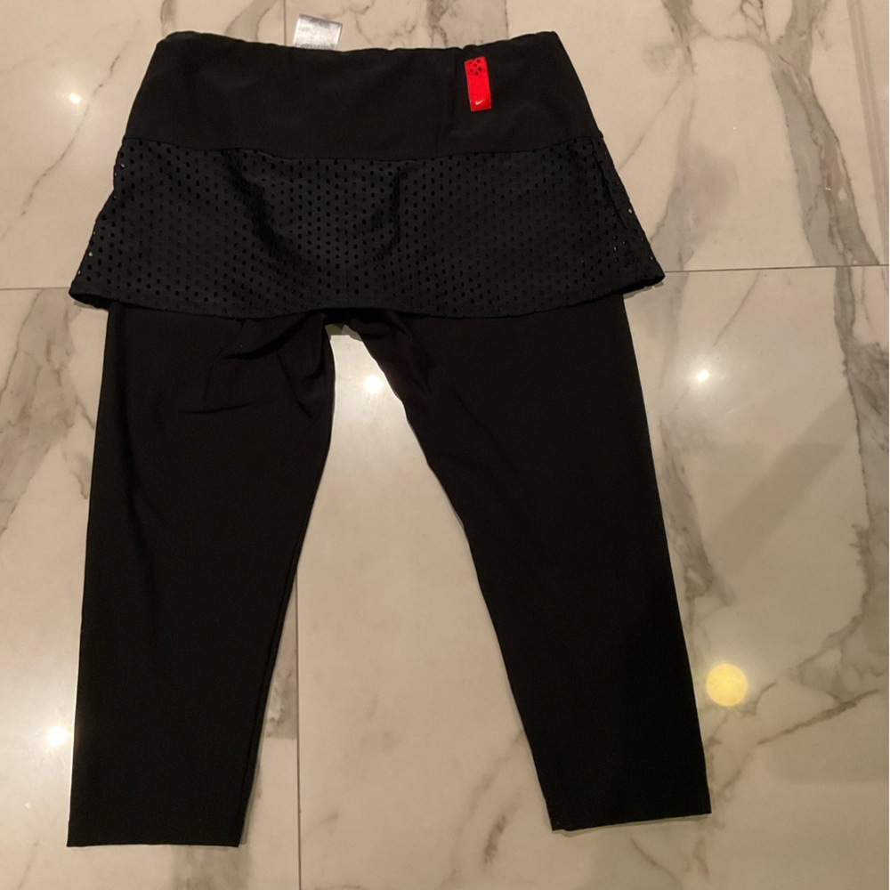 Nike Black Apparel leggings